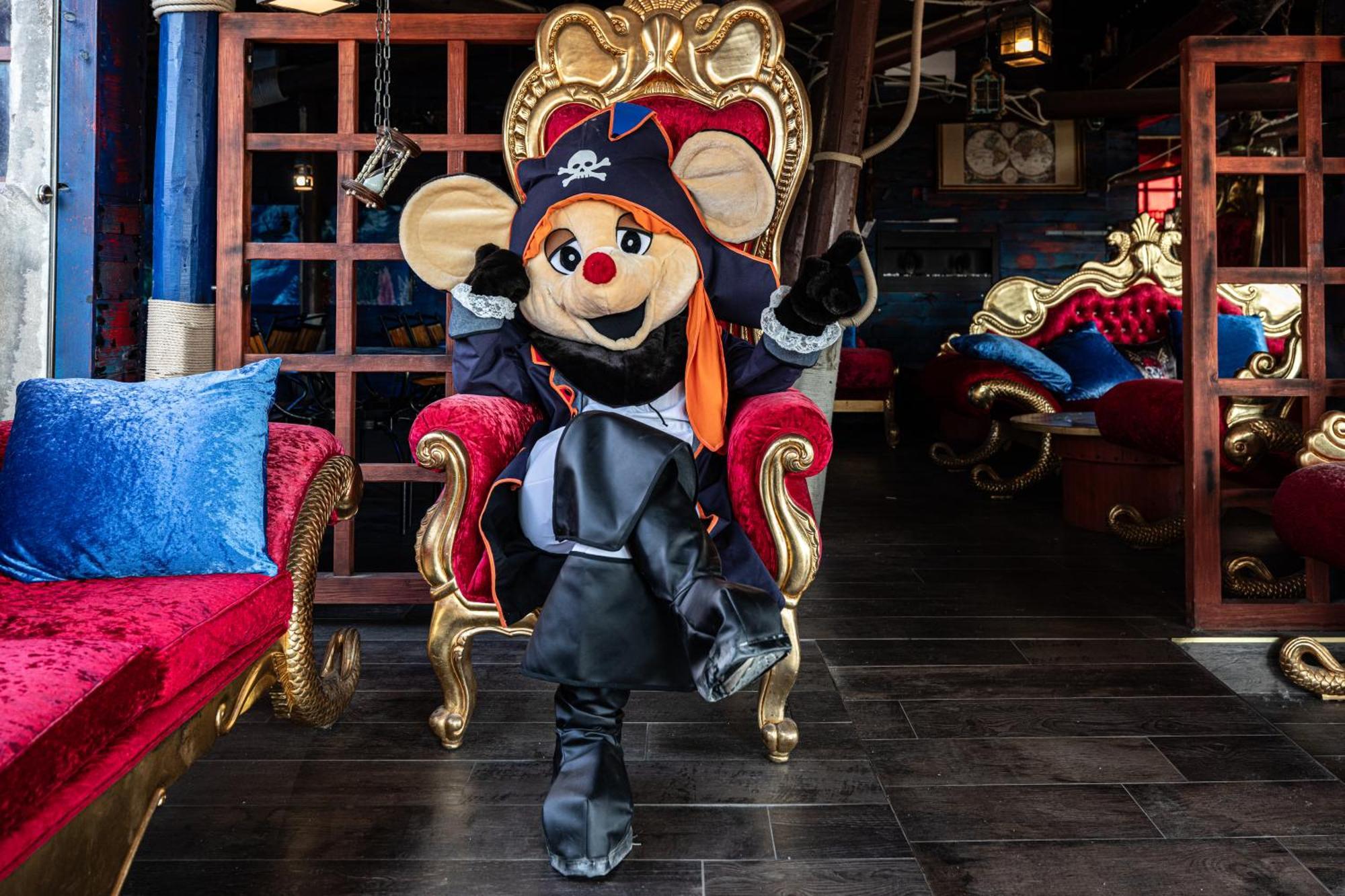 אגדה Hotel Pirates World מראה חיצוני תמונה
